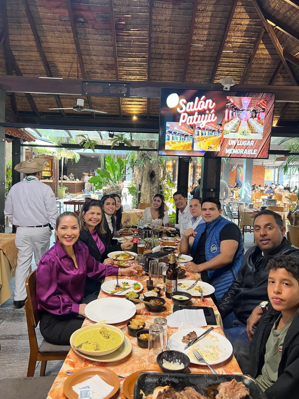 AGASAJO POR EL DIA DE LA MADRE 